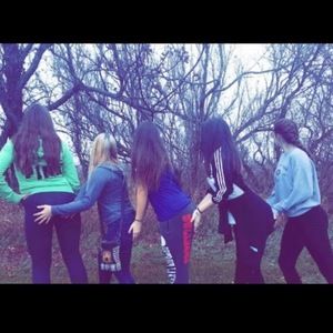 Meet your Posher, Danielle